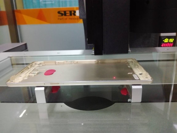 手機殼精確檢測背后的影像測量儀(圖1) 手機殼精確檢測背后的影像測量儀(圖1)