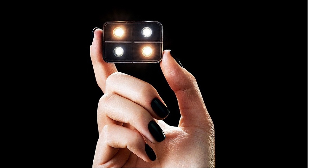 手機(jī)閃光燈尺寸及瑕疵一體化檢測(cè)方案(圖1) 手機(jī)閃光燈尺寸及瑕疵一體化檢測(cè)方案(圖1)